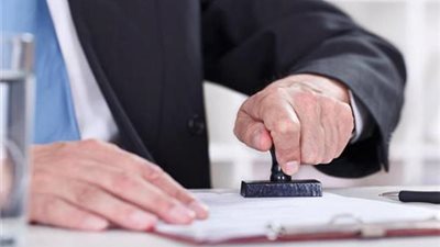 ضبط كيان وهمي يمنح شهادات دراسية وكارنيهات صحفية مزورة بسوهاج