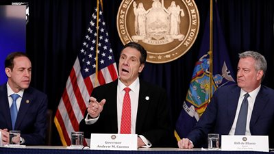 انتقادات تواجه حاكم نيويورك بعد إعلانه حصول مدمني المخدرات على اللقاح قبل المسنين