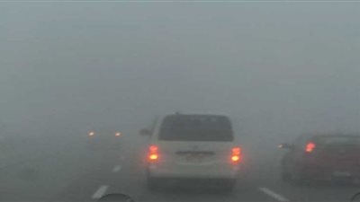 غلق طريق السويس الصحراوي بسبب الشبورة المائية