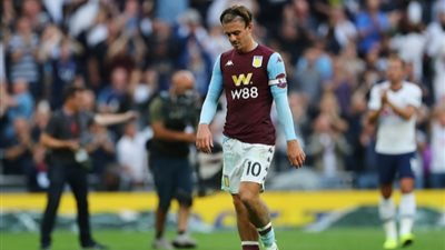 تعرف على طلبات أستون فيلا للاستغناء عن 