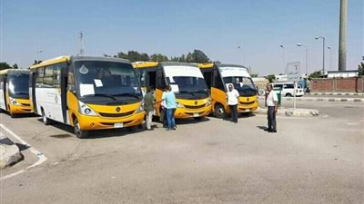 رفع قيمة تذكرة أتوبيسات النقل الجماعي بالعاشر من رمضان إلى 4 جنيهات بداية من اليوم (صور)