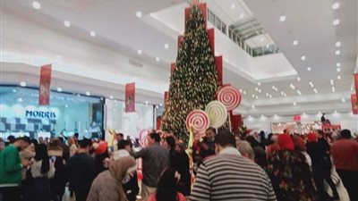 بعد احتفال وزحام كوبري ستانلى .. كارفور الإسكندرية كامل العدد دون إجراءات احترازية(صور)