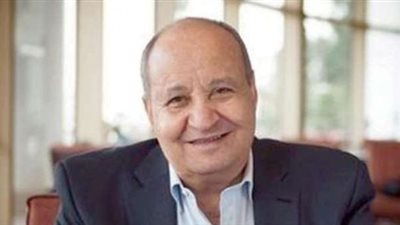 وفاة الكاتب الكبير وحيد حامد عن عمر يناهز 76 عامًا