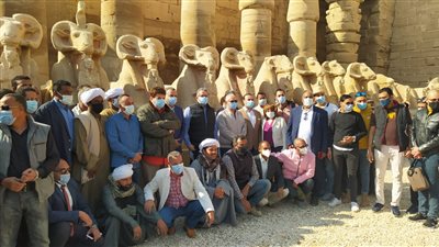 وزير الآثار يفتتح مشروعًا لترميم 29 كبشًا بالكرنك في الأقصر (صور)
