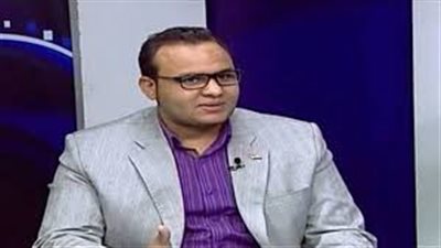 طبيب نفسي يقدم روشتة للتفائل بعام 2021 والتخلص من الإحباط والاكتئاب (فيديو)