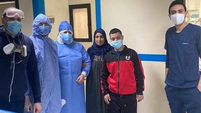 في مستشفى واحد بالشرقية.. تعافي 42 شخصًا من فيروس كورونا (صور)