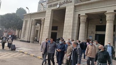 رئيس السكة الحديد يتفقد  خط 