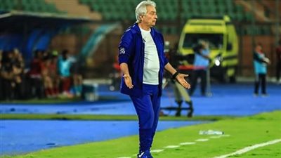 حلمي طولان مهاجمًا مدحت عبد الهادي: 