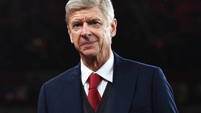 أرسين فينجر يفتح الباب أمام عودته لقيادة أرسنال