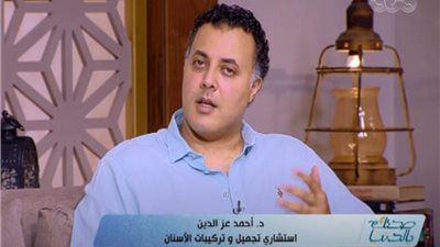 استشاري يحذر من نوم الطفل بـ