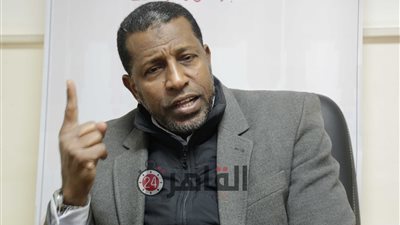 طبيب منتخب الشباب يُحمّل ربيع ياسين المسؤولية بشأن إصابات اللاعبين بكورونا ( فيديو)