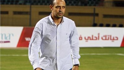 من داخل العزل.. النحاس يعقد جلسه مطولة مع الجهاز المعاون لوضع خطة مباراة النجم الساحلي