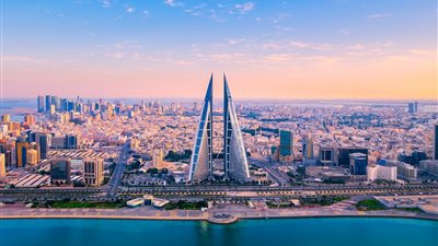 بعد الرياض وأبوظبي.. الجزيرة تتغزل في المنامة عاصمة البحرين