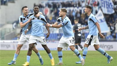 إنزاجي يعلن تشكيل لاتسيو لمواجهة فيورنتينا في الدوري الإيطالي