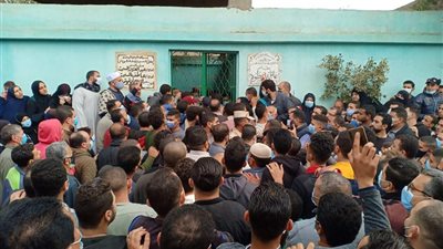 تشييع جنازة شهيد سيناء بقريته بمدينة قليوب (صور)