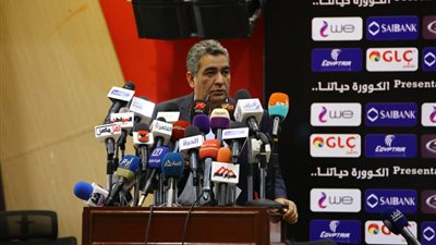 مجاهد يدرس إجراء تغييرات في منتخبات الكرة النسائية