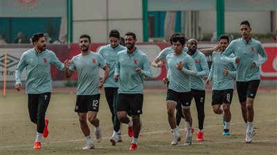 الأهلي يستأنف تدريباته اليوم استعدادًا لمواجهة الإنتاج الحربي بالدوري الممتاز