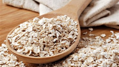 هل يتسبب الشوفان في الإصابة بالانتفاخ؟.. 