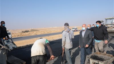 وزير النقل: إدراج طريق الصعيد الصحراوي الغربي ضمن أنظمة النقل الذكية 