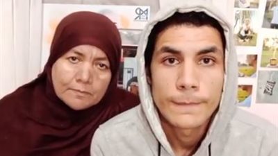 بعد الهجوم عليه.. والدة محمد قمصان: 