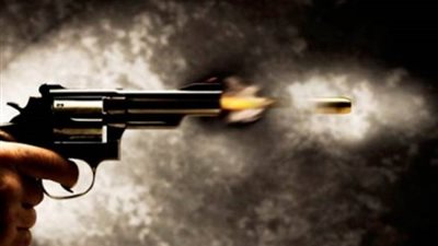 مصرع عامل بطلق ناري في البطن بسوهاج.. ووالده: كان يعبث بالسلاح