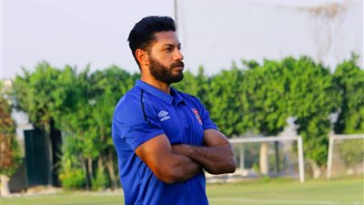 شريف عبد الفضيل يهاجم أحمد عفيفي عقب مقارنة إمام عاشور بميسي