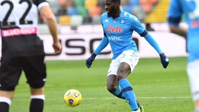 لاتسيو يفوز على بارما بثنائية ونابولي يعبر أودينيزي فى الدوري الإيطالي 