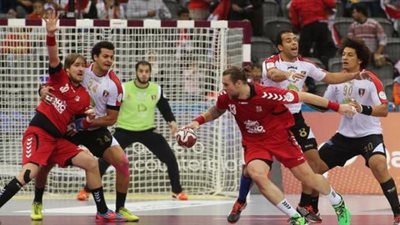 اليوم.. وصول 5 منتخبات إلى مطار القاهرة للمشاركة ببطولة كأس العالم لكرة اليد