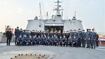 القوات البحرية تتسلم الفرقاطة الشبحية 