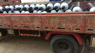 دعمًا للمنظومة الطبية.. 3 مستشفيات عزل بالمنوفية تستقبل 125 أسطوانة أكسجين 