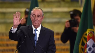 إصابة الرئيس البرتغالي بفيروس كورونا قبل أسبوعين من الانتخابات