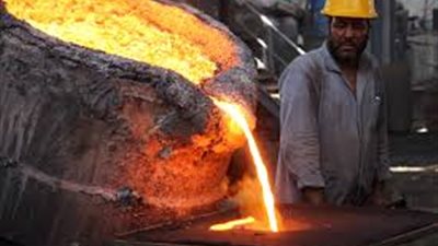 تراجع أكثر من 9%.. البورصة تعيد التداول على سهم الحديد والصلب 