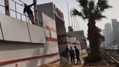 الزمالك يصدر بيانًا يوضح حقيقة هدم سور النادي النهري