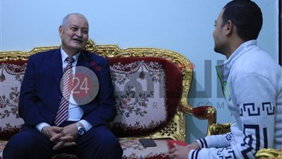 مسؤول السجون السابق: هذا ما نفعله حال إضراب النزلاء عن الطعام.. وهذه شروط الإعدام