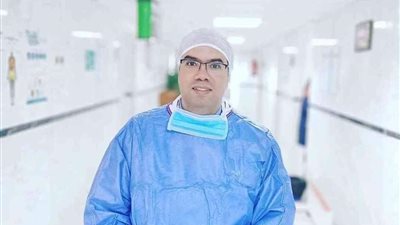 هل نعاني من أزمة في توفير الأكسجين؟.. استشاري القلب بمستشفى قناة السويس يجيب