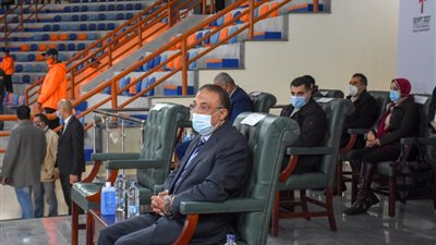 في أول حضور خارج ديوان المحافظة.. محافظ الإسكندرية يشهد مباراة روسيا وبيلاروسيا بمونديال اليد (صور)