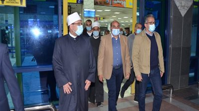 وزيرا السياحة والأوقاف رفقة محافظ أسوان في جولة تفقدية لمشاريع تطوير وتجميل المحافظة