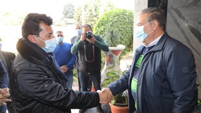 وزير الشباب والرياضة يصل إلى المنوفية لتفقد نادي سيتي كلوب  