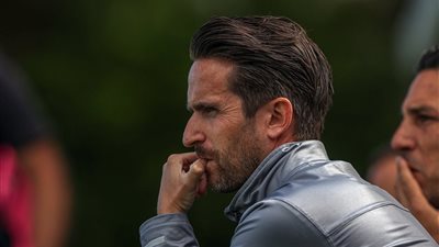 أول رد فعل لمدرب أوكلاند سيتي بعد قرار استبعاد فريقه من مونديال الأندية (خاص)