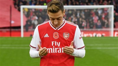 مبلغ ضخم يُعرقل انتقال 