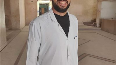 بعد عزله 10 أيام.. شفاء مسئول سحب المسحات بمستشفى بنها التعليمي