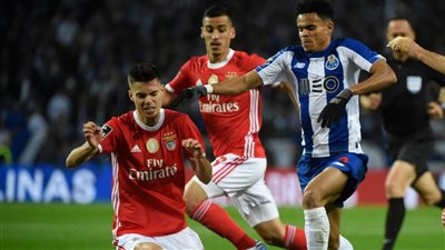 التعادل الإيجابي يحسم لقاء بورتو وبنفيكا في قمة الدوري البرتغالي 