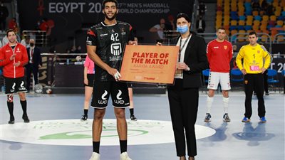 حسن وليد: حققنا فوزا مهما أمام مقدونيا.. وأهدي عائلتي جائزة رجل المباراة