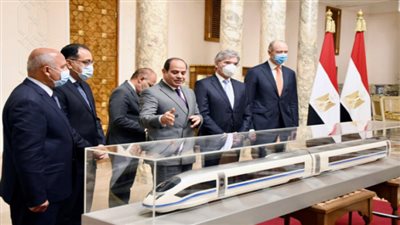 كامل الوزير: القطار السريع سيمتد إلى بنغازي في ليبيا وسندفع تكلفة تدشينه على 20 سنة
