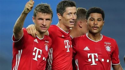 ليفاندوفسكي يقود هجوم بايرن ميونخ أمام فرايبورج في البوندسليجا