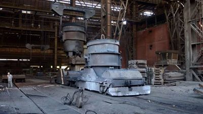 برلماني يطالب بلجنة تقصي حقائق حول تصفية عمال الحديد والصلب