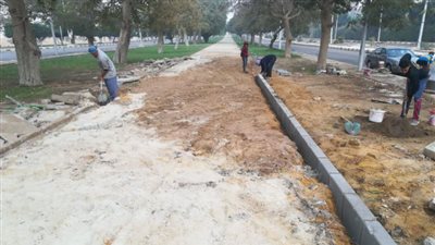 بدء تنفيذ مشروعي صيانة الطرق بالشروق وتنسيق الموقع العام بالمدينة