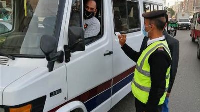 تغريم 70 فردًا لعدم ارتداء الكمامة بحي شرق الإسكندرية