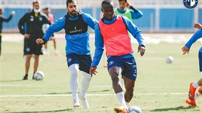 بيراميدز يخوض مرانه استعدادًا لمواجهة سموحة في الدوري (صور)
