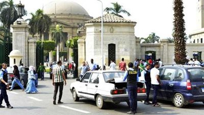 مركز كمال أدهم بالجامعة الأمريكية وفيسبوك يطلقان مشروعًا لمؤازرة وسائل الإعلام في ظل كورونا